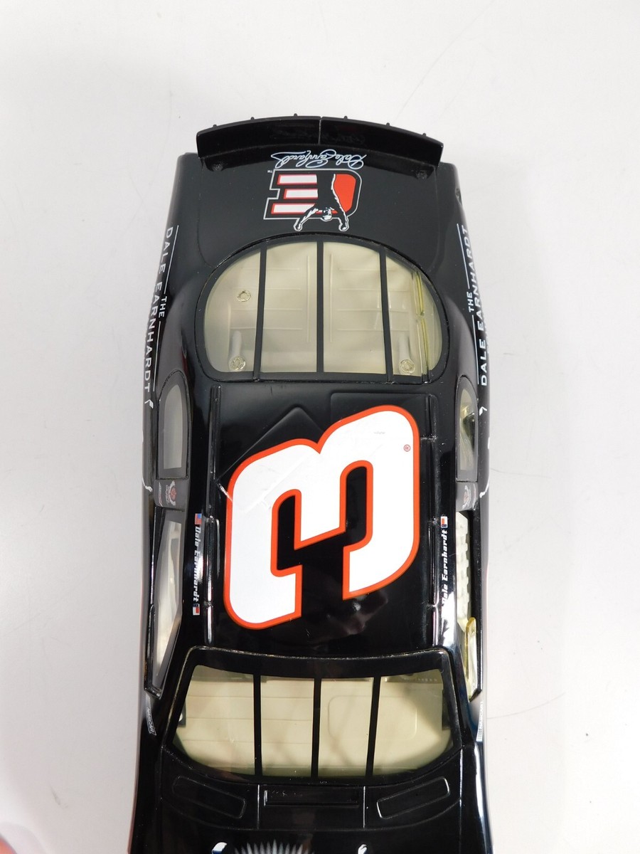 Miniature Action Collectibles Nascar 2003, Monte Carlo Chevy, Dale Earnhardt Foundation, 1:24