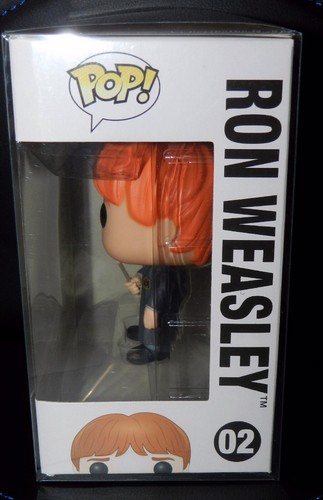 FUNKO POP! : HARRY POTTER SERIES - RON WEASLEY POP #02 W/ POP PROTECTOR - Picture 2 of 6