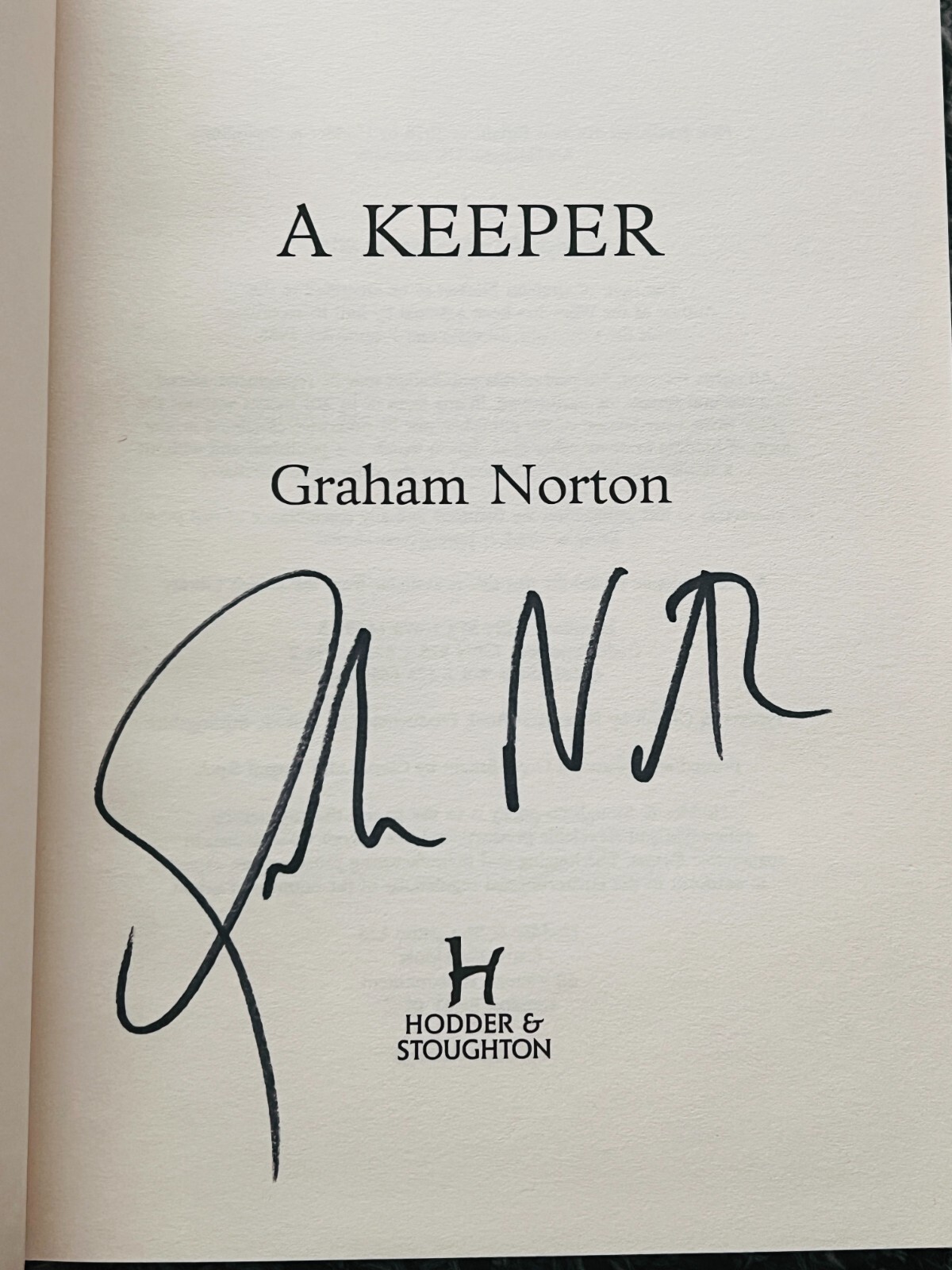 A KEEPER by GRAHAM NORTON - signed by the author (SB4594)