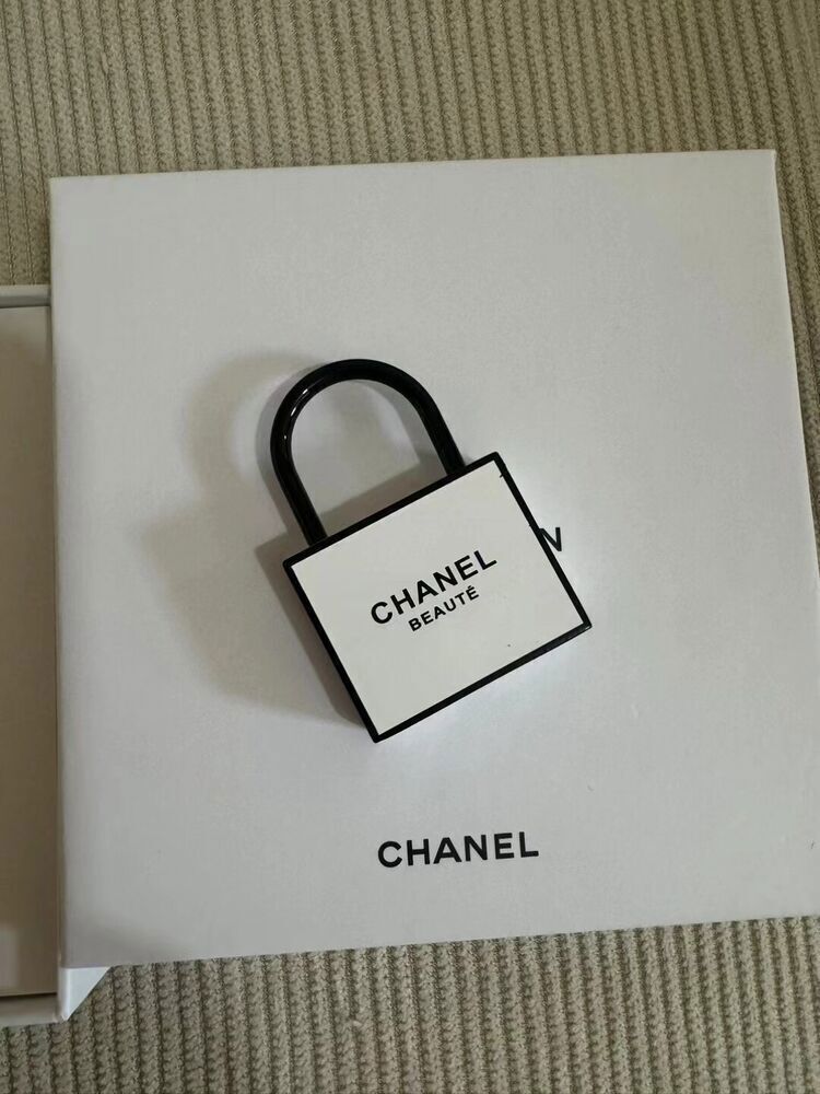 CHANEL PadLock Lock & Key Set Rare Counter VIP Giveaway Gift