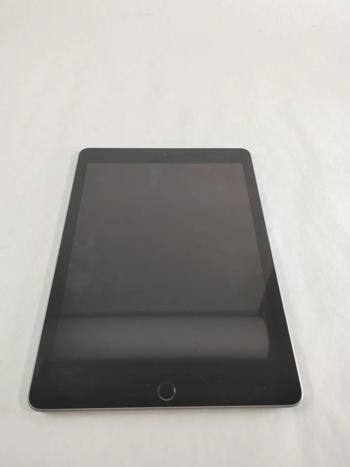 Apple iPad 6th Gen A1954 32 GB iOS 17.7.10 (Wi-Fi + 4G) Unlocked - Image 2 of 4