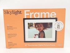 NEW Skylight 10 inches Touchscreen Digital Picture Frame - Black