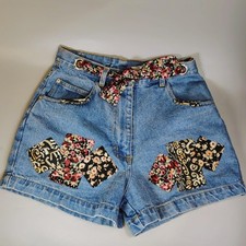 Vtg True Blue Patchwork Denim Shorts High Mom Floral Belted Jean 27 Waist 9/10