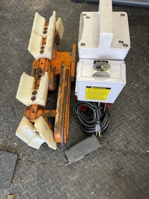 Burndy EPP10 Hydraulic Pump Model C, 10000 PSI And Cable Running Board