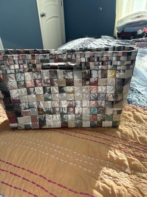 Rare Art To Ware ECOIST  Hand Bag, Made With Fashion Magazines
