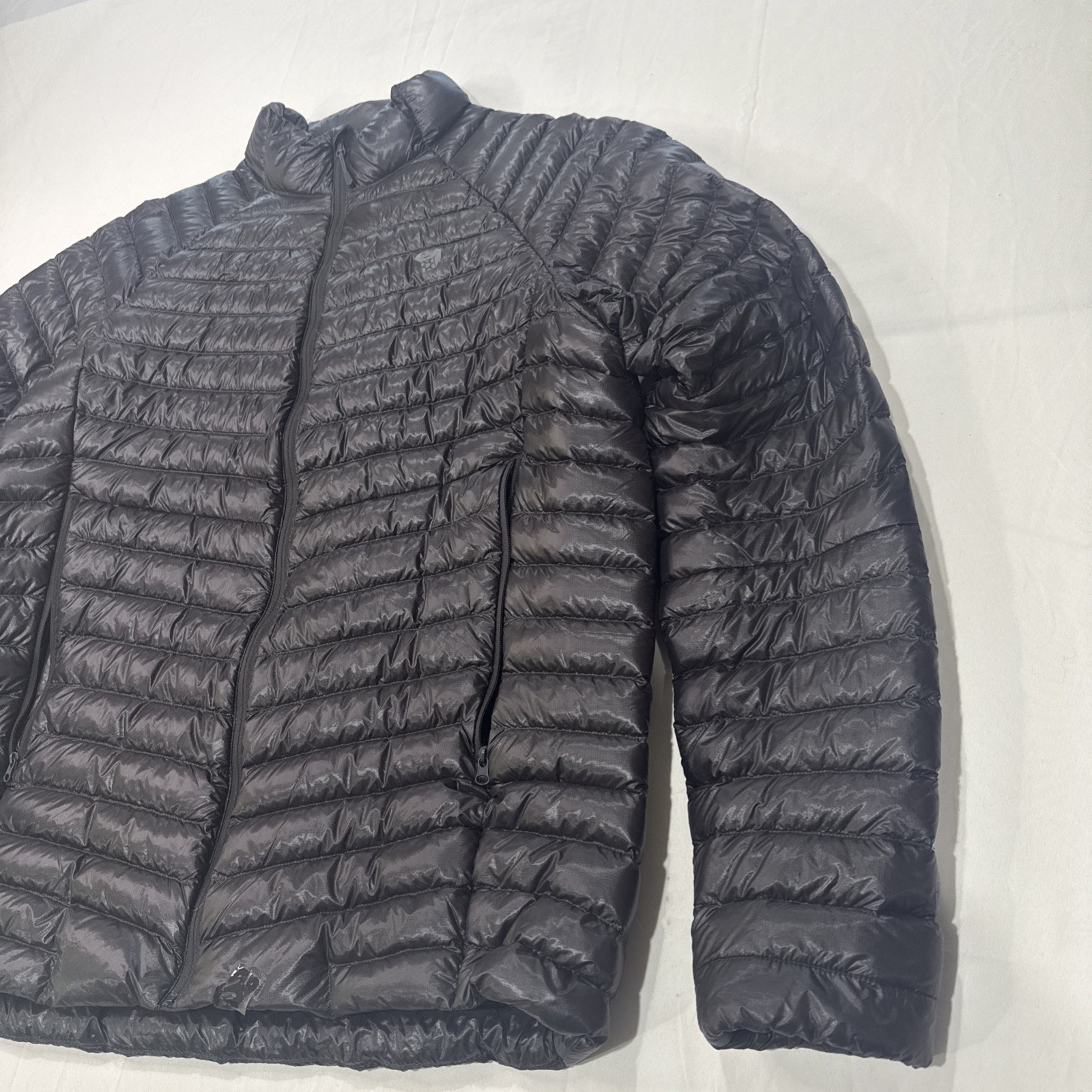 Mountain Hardwear Ghost Whisperer 2 Men’s Large Black - Nearly New, Tiny Hole image 5