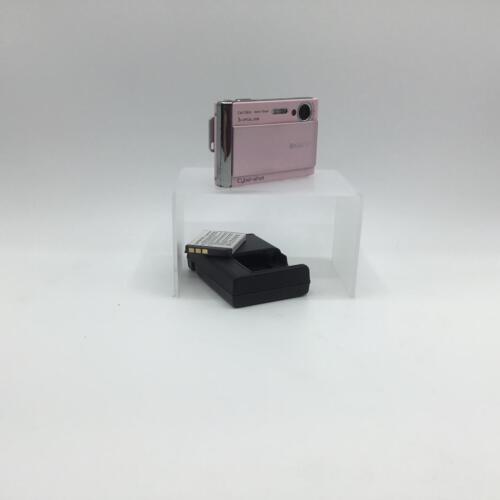 Sony Cybershot 8.1MP Digital Camera 3x Optical Zoom - Pink (DSC-T70/P) - Picture 1 of 3