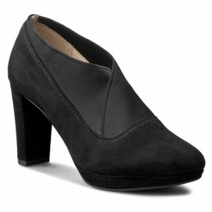 clarks size 2 ladies shoes