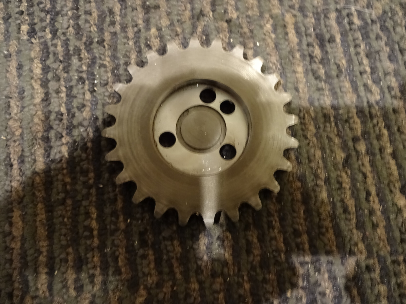 Maserati 4200, Quattroporte- Toothed Wheel For Pump Control P/N  189564