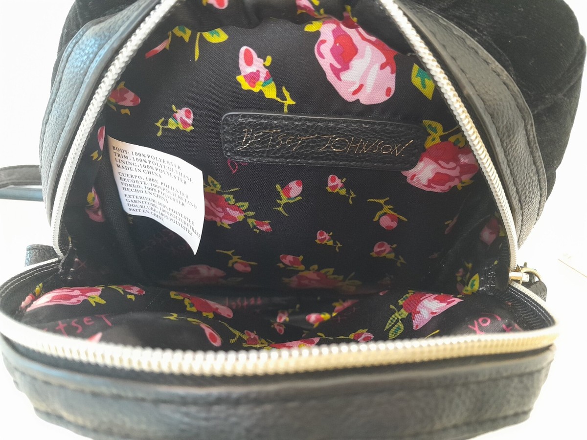 NWT Betsey Johnson Black Velvet Quilted Heart Mini Backpack Crossbody Bag Floral Crossbody Bag Betsey Johnson Velvet Backpack Betsey Johnson  main image 4