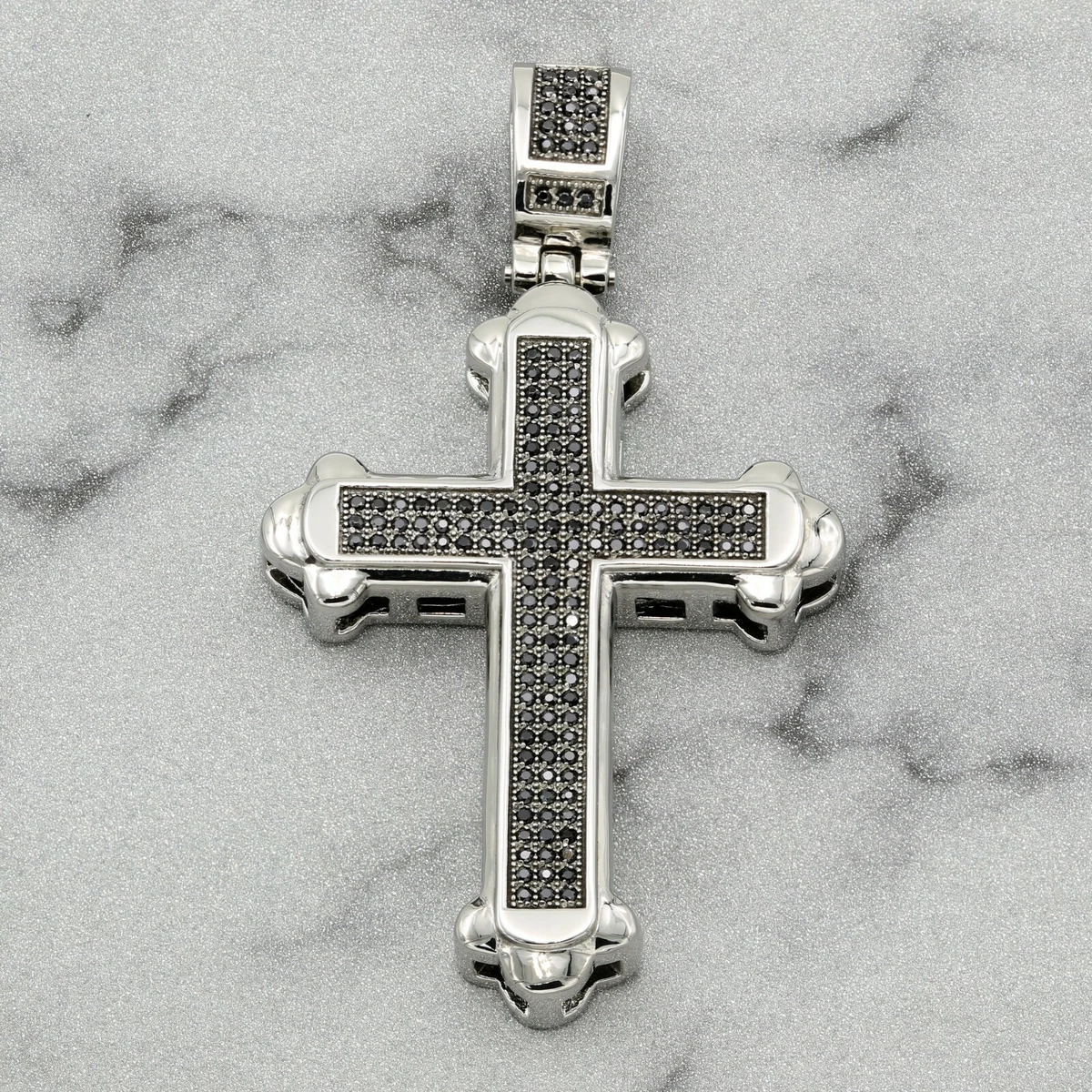 Flongo Collar Cruz Religioso: Fe Y Estilo En Acero Inoxidable (Negro O Plateado) - Regalo Perfecto