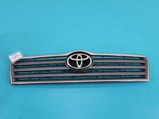 Calandre Toyota AVENSIS