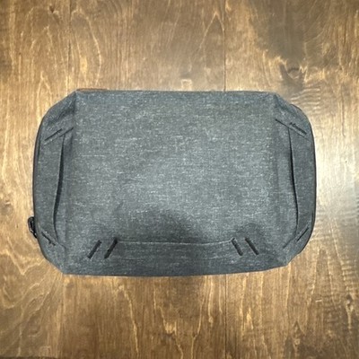 NEW Peak Design Tech Pouch V2 Charcoal BTP-CH-2 Weatherproof Organizer NWOT