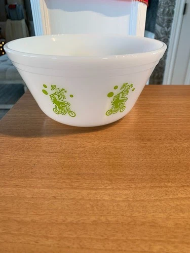 Vintage green circus bowl - Federal Glass