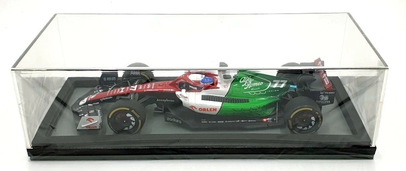 Spark escala 1/18 18S768 Alfa Romeo F1 Orlen C42 Azerbaiyán 2022 #77 V.Bottas Foto 4 de 4