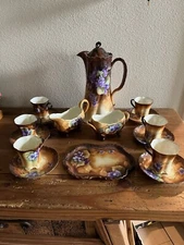 HAVILAND TEA SET / 6 Cups & Saucers, Tea Pot, Creamer & Sugar & Tray