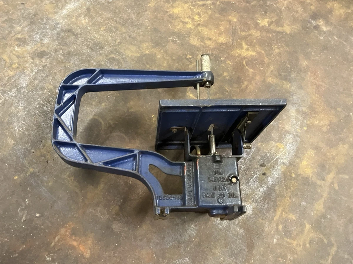 Commodo gauche origine pour Scooter Peugeot 125 Elyseo 1999 à 2004 Commodo gauche origine pour Scooter Peugeot 125 Elyseo 1999 à 2004
