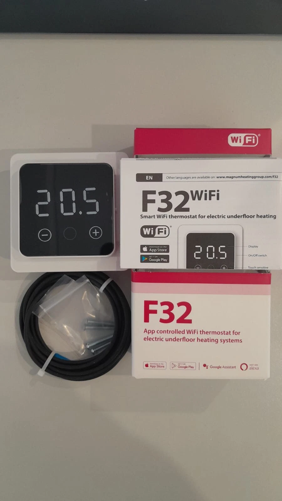 Magnum F-32 Smart WiFi Thermostat Alexa Room Thermostat Touch 230V White