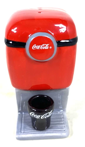1997 Vintage Coca Cola Soda Fountain Dispenser Ceramic Salt and Pepper Shakers