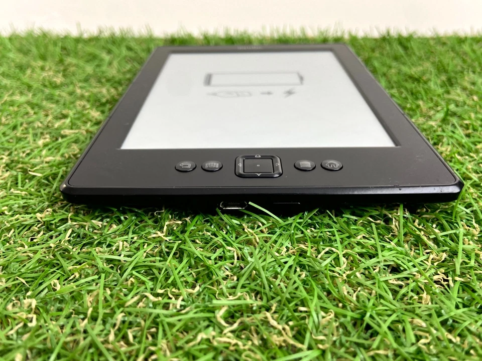 Amazon Kindle 4th Generation D01100 eBook Reader, Wi-Fi, 6-inch (E71) - Image 4 of 4