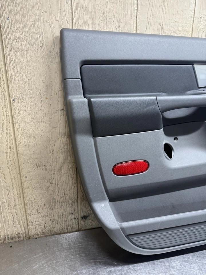 2006-2008 DODGE RAM 3500 LHR REAR LEFT DRIVER DOOR PANEL OEM - Image 2 of 4