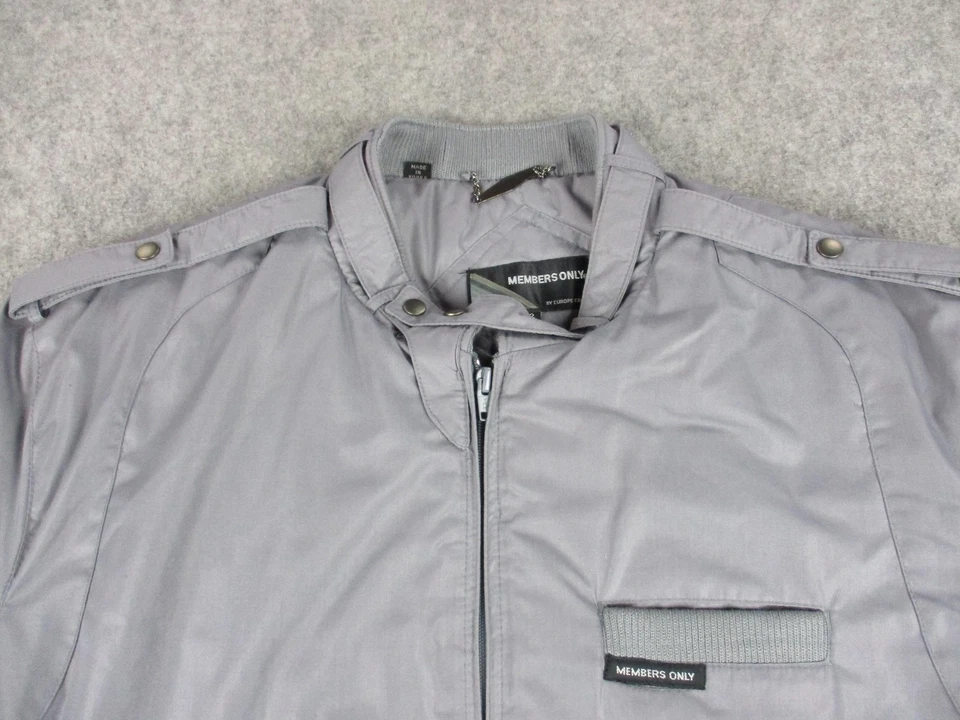 Vintage Members Only Jacket Mens 42 Gray Bomber Europe Craft Epaulettes 80s - Image 2 of 4