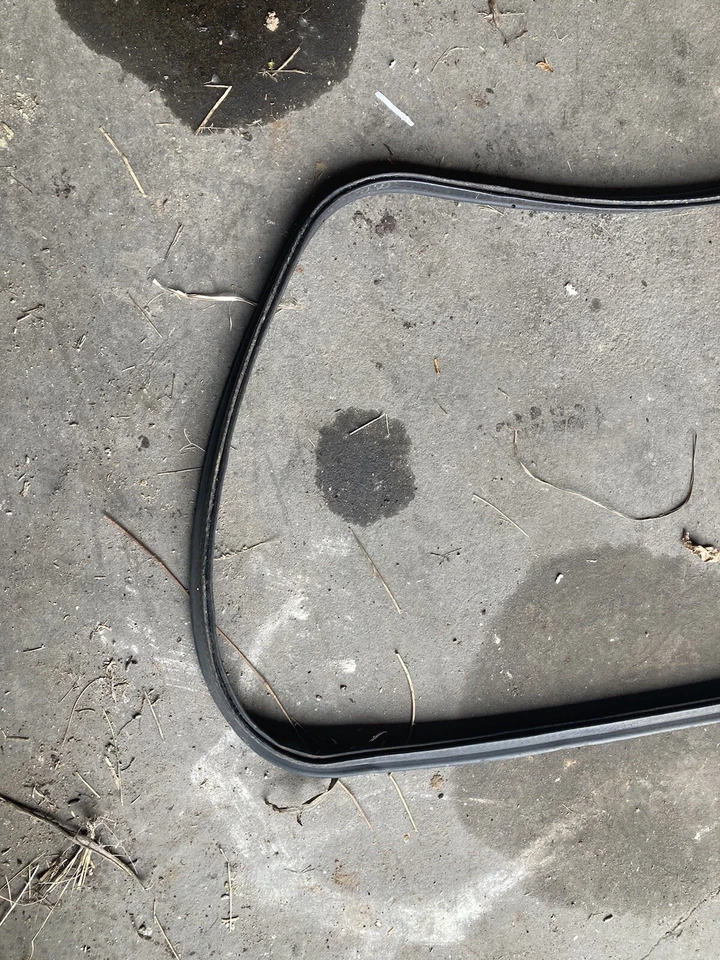 BMW E30 318i 325i 1982-1994 tapa de cubierta maletero junta sello impermeabilizante #2260M Foto 2 de 4