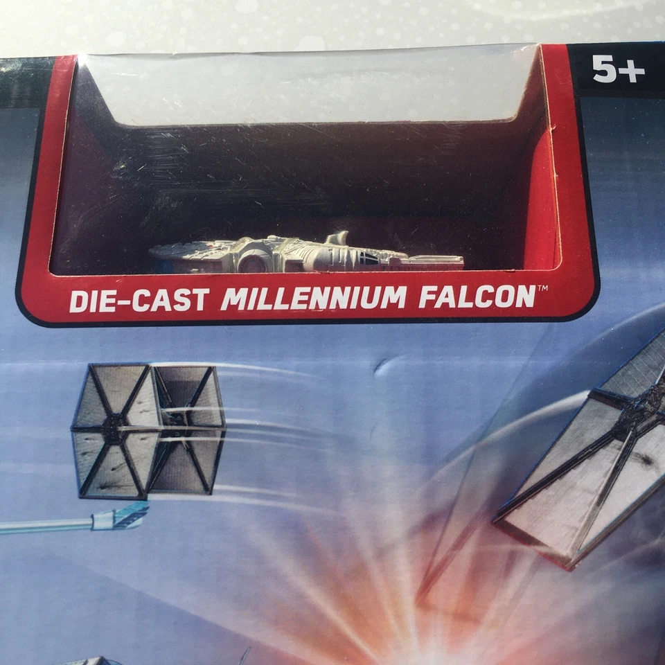 Coleccionable Star Wars Hot Wheels Escape From Jakku Millennium Falcon Nuevo  Foto 2 de 4