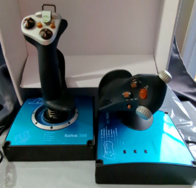 Saitek X45 Flight Control (J24C) Digital Joystick Throttle Flight Stick USB PC