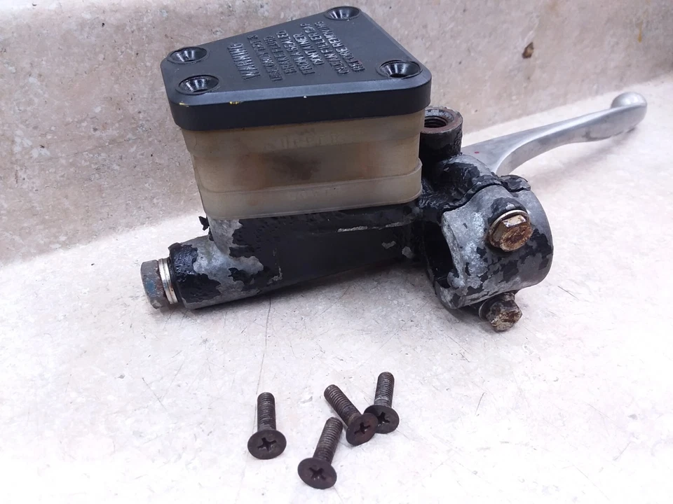 Насосы главного цилиндра переднего тормоза Kawasaki 400 KZ400 (KZ400B) 1979 VTG ANX-B155 - Изображение 2 из 4