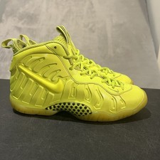 Nike Foamposite Pro Youth 5Y Volt CW1593-702 Athletic Sneakers