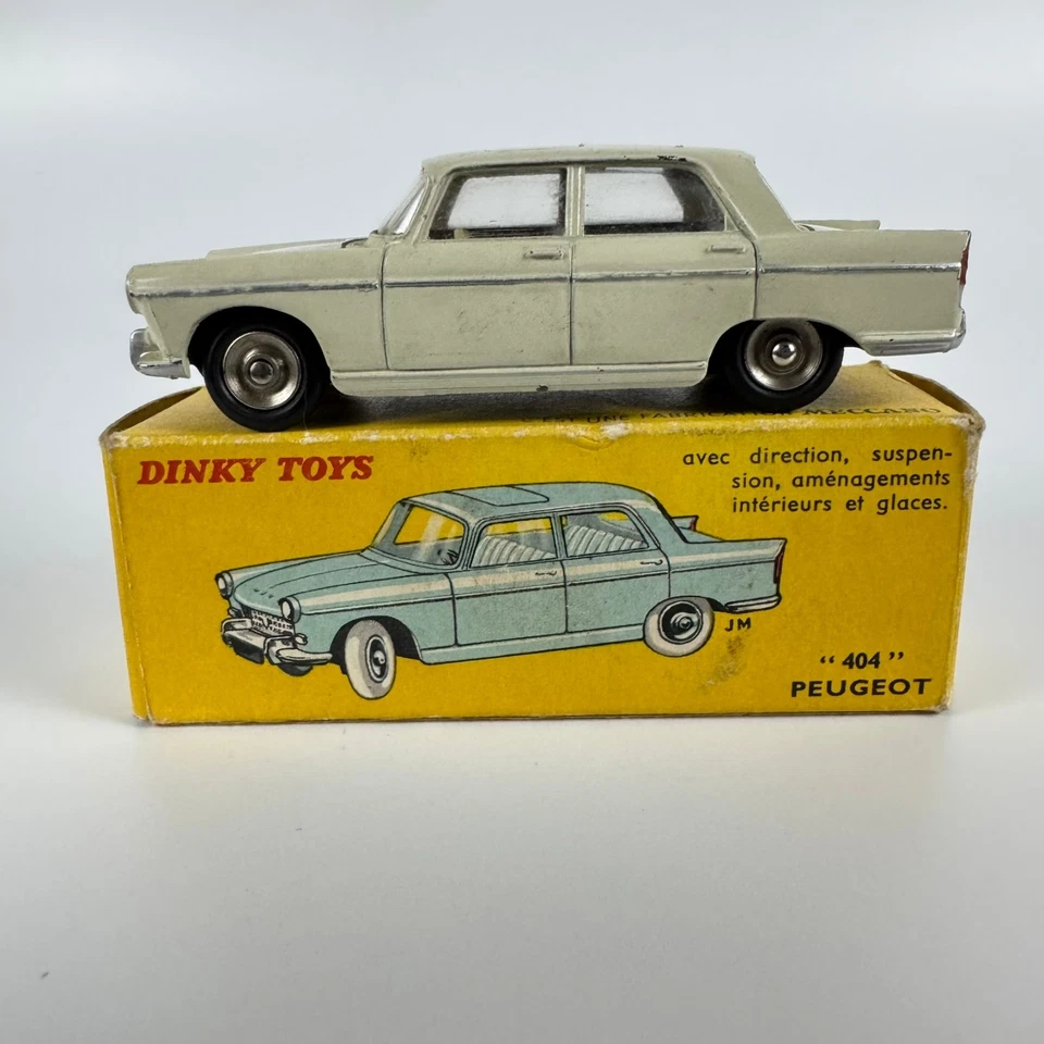 French Dinky 553 Peugeot 404 sedán amarillo pálido-marfil muy buen en caja Foto 2 de 4