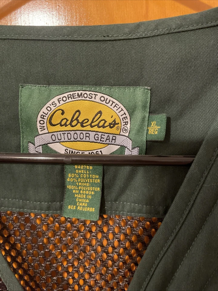Cabela’s Men’s  Hunting Vest Outdoor Gear Mesh Size XL - Image 4 of 4