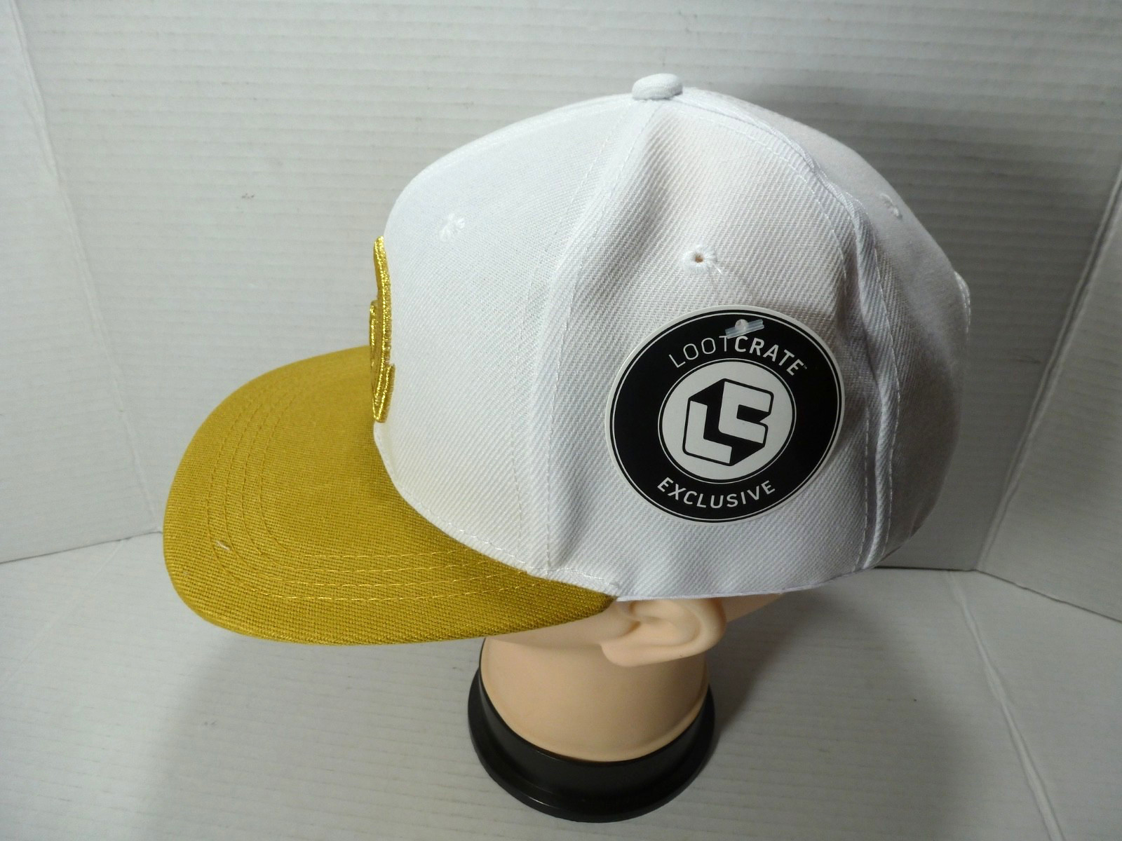 Loot Crate Exclusive Saint Seiya Snapback Hat Embroidered NWT image 3