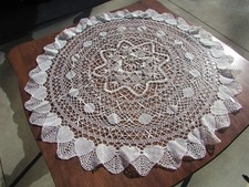 Tovaglia rotonda 32" vintage bianco sporco rotonda floreale centro cuore bordo smerlato