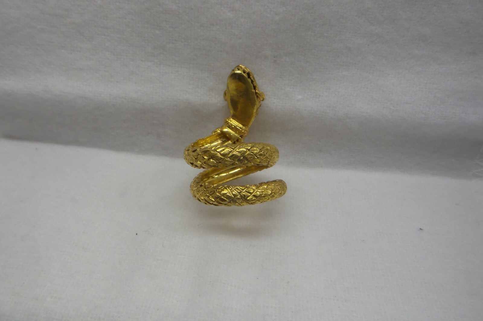 Heavy Detailed Solid 14kt Double Coiled Snake Rin… - image 11