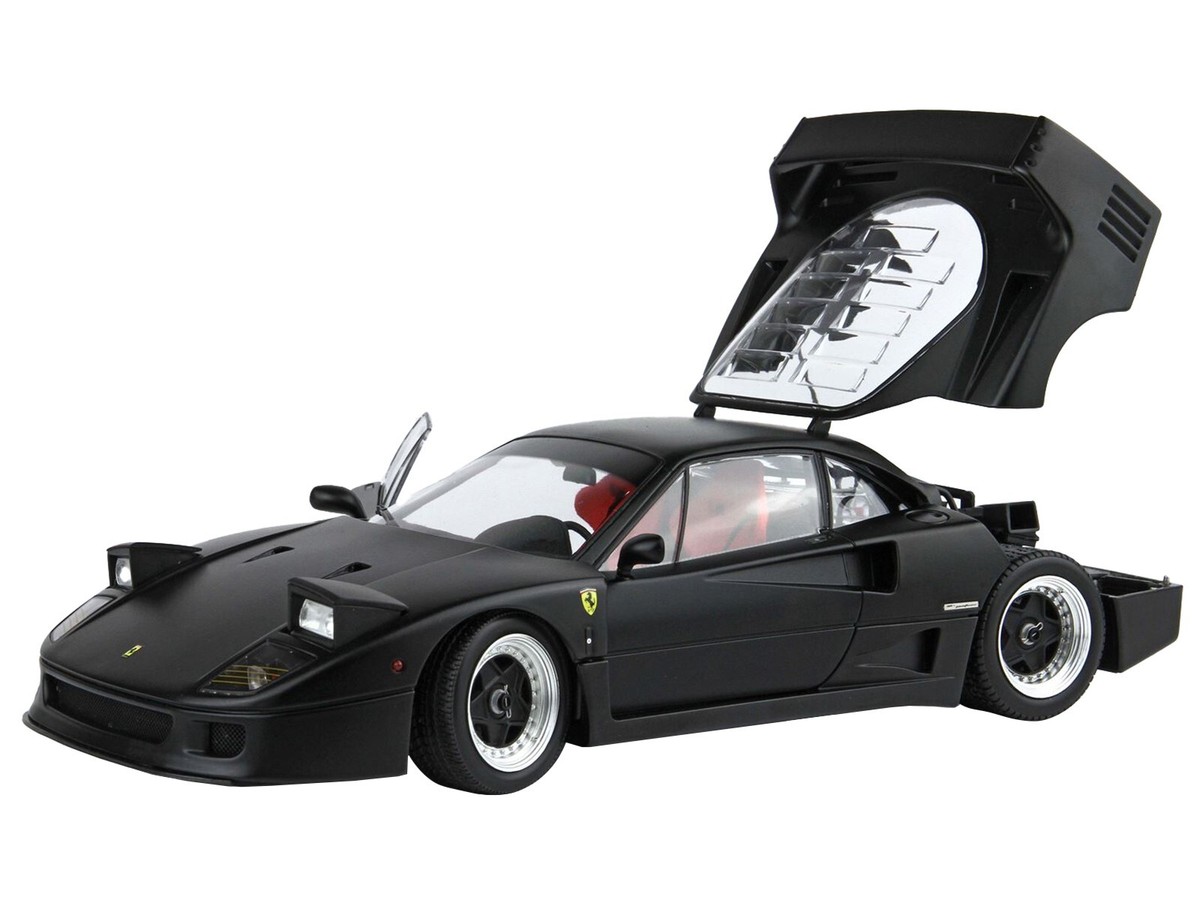 FERRARI F40 MATT BLACK W/SNOW TIRES & DISPLAY CASE 1/18 BY BBR