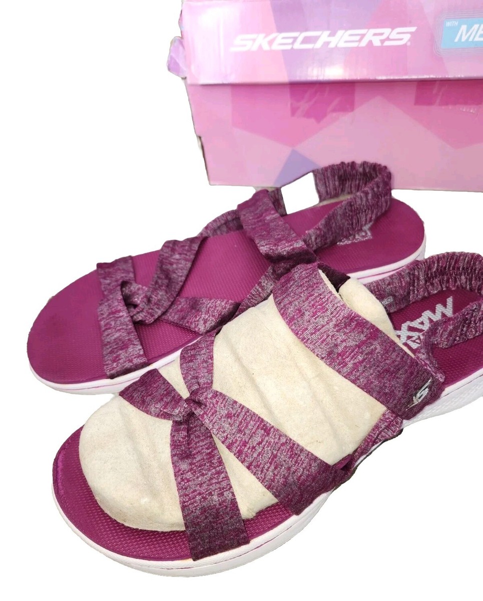 skechers goga max slippers