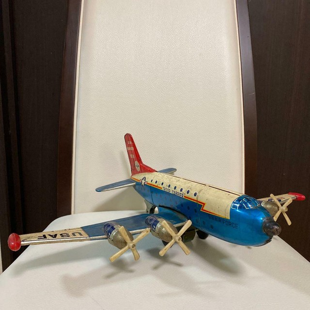 metal toy airplanes for sale