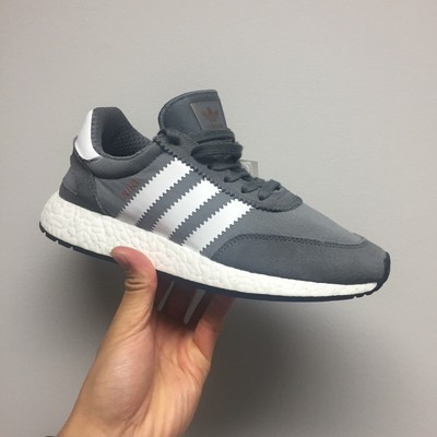 bb2089 adidas
