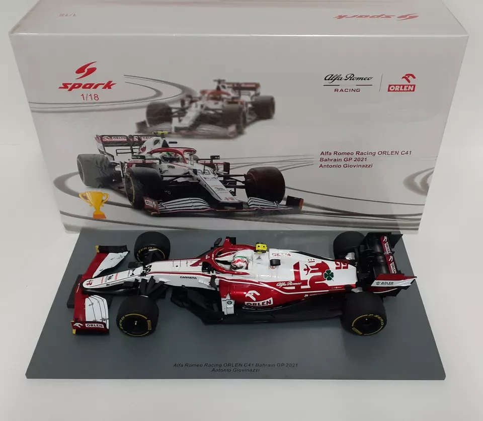 MODELLINO AUTO 1:18 F1 SPARK ALFA ROMEO C41 A.GIOVINAZZI BAHRAIN 2021 MODELLISMO - Immagine 2 di 4