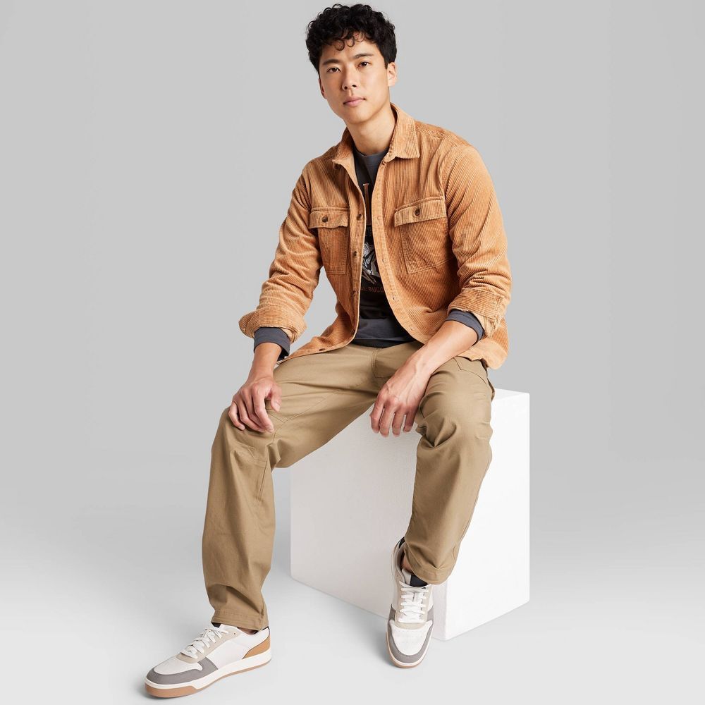 Оригинальная мужская повседневная вельветовая рубашка на пуговицах с длинным рукавом 2590₽