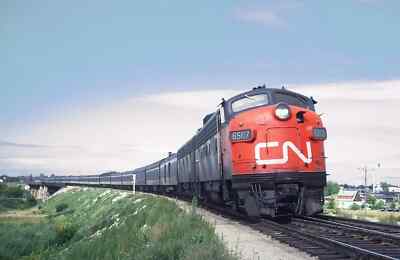 CN FP9 6507 mit Zug 2, der Super Continental Pembroke, am Sep 1965 8 x 10 Foto