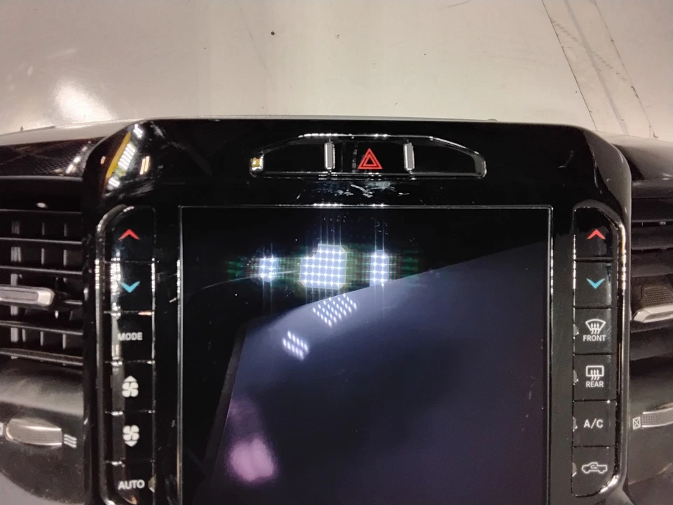 Dodge Ram 2500 2020-2022 tablero central pantalla táctil monitor OEM Foto 3 de 4