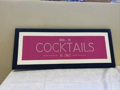 Bring me Cocktails Wand Leinwand