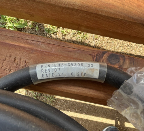 ESTIC Nut Runner Cable 5 Meter EH2-CVS05-SS with Connector New Open Box