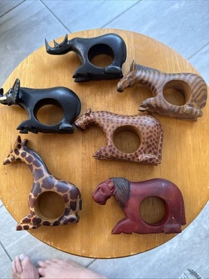 6 Vintage Wooden African Animal Napkin Rings Giraffe Zebra Leopard Elephant Lion - Image 1 of 4