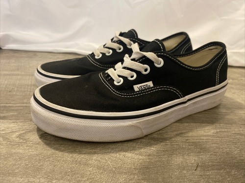 what size is a women's 7 in a men's shoe