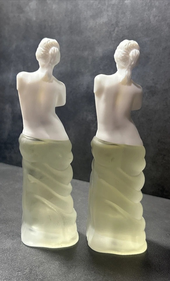 2 Marilyn Miglin Cuatro Flores Blancas Eau De Parfum EDP Spray 1.25 OZ Foto 3 de 4