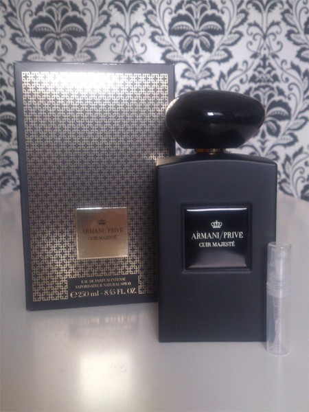 armani prive cuir majeste